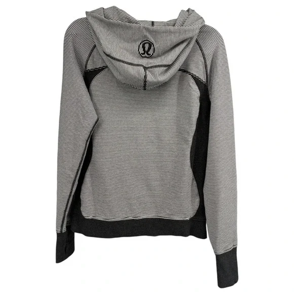 Lululemon Striped Full Zip Hoodie Women's Size 8 Black White Athletic EUC - Picture 3 of 5